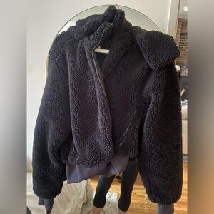 Alo yoga foxy Sherpa jacket